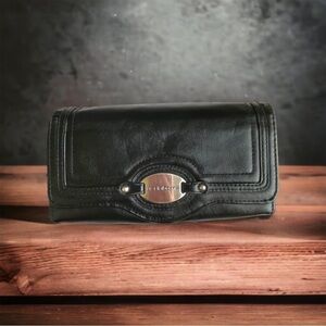 🍄Leather Liz Claiborne Wallet